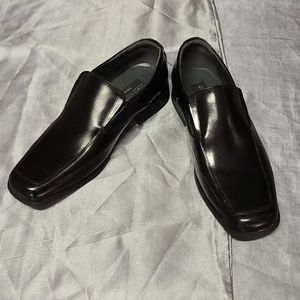 Mens casual dress shoes